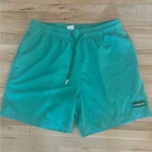 Bamboo Ave. Men’s Medium Shorts